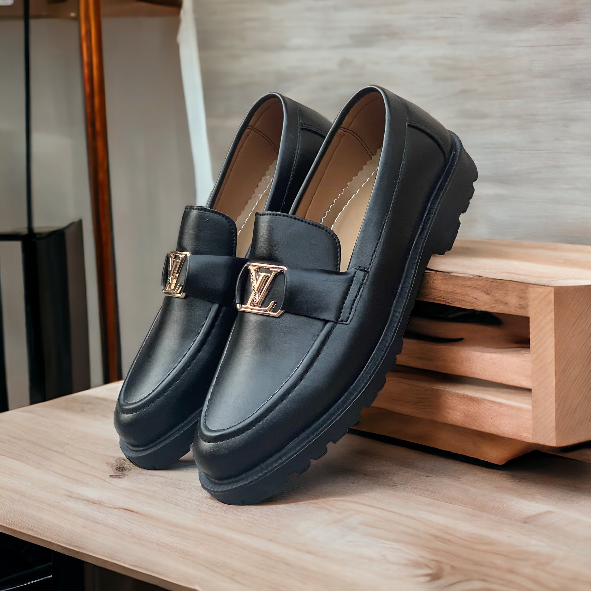 Black LV Patent Loafers LV-2400