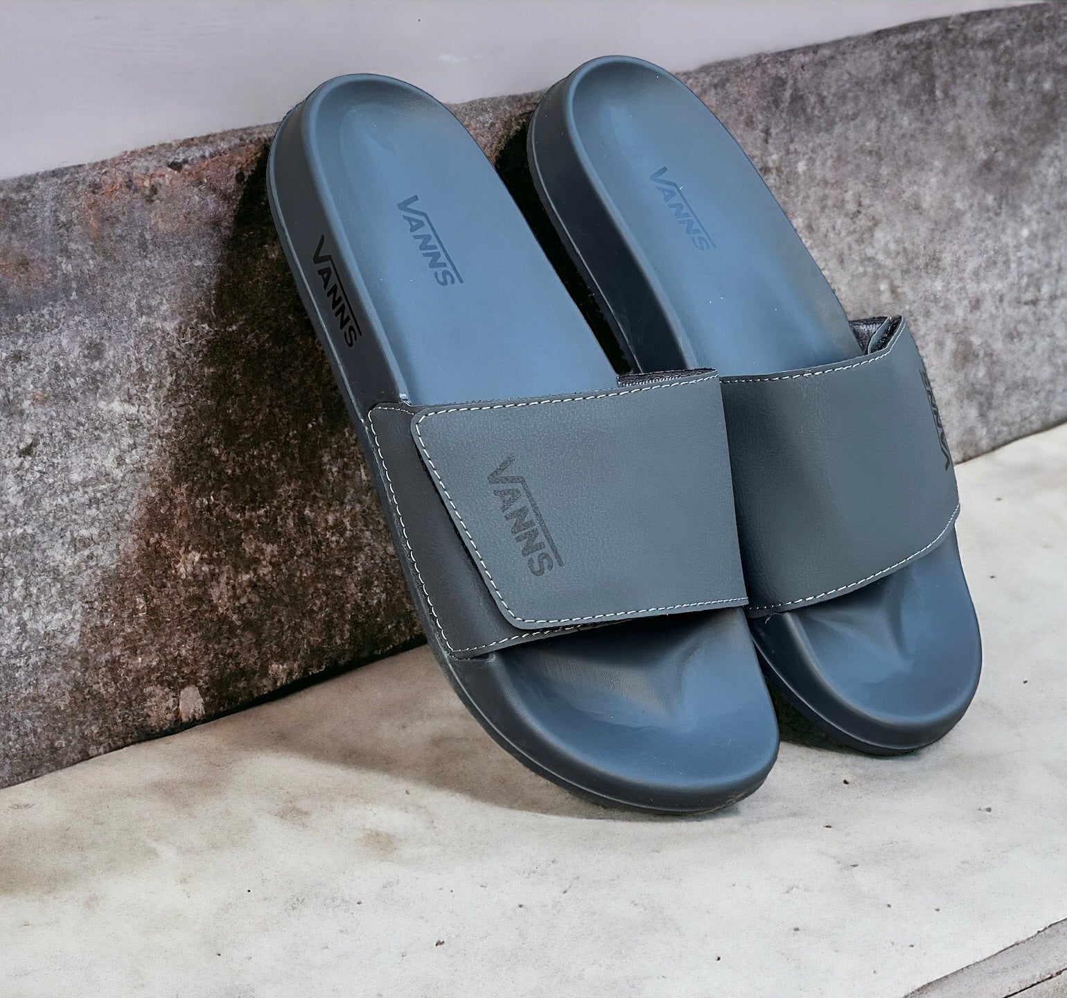 VANS GREY SLIDES VN-66